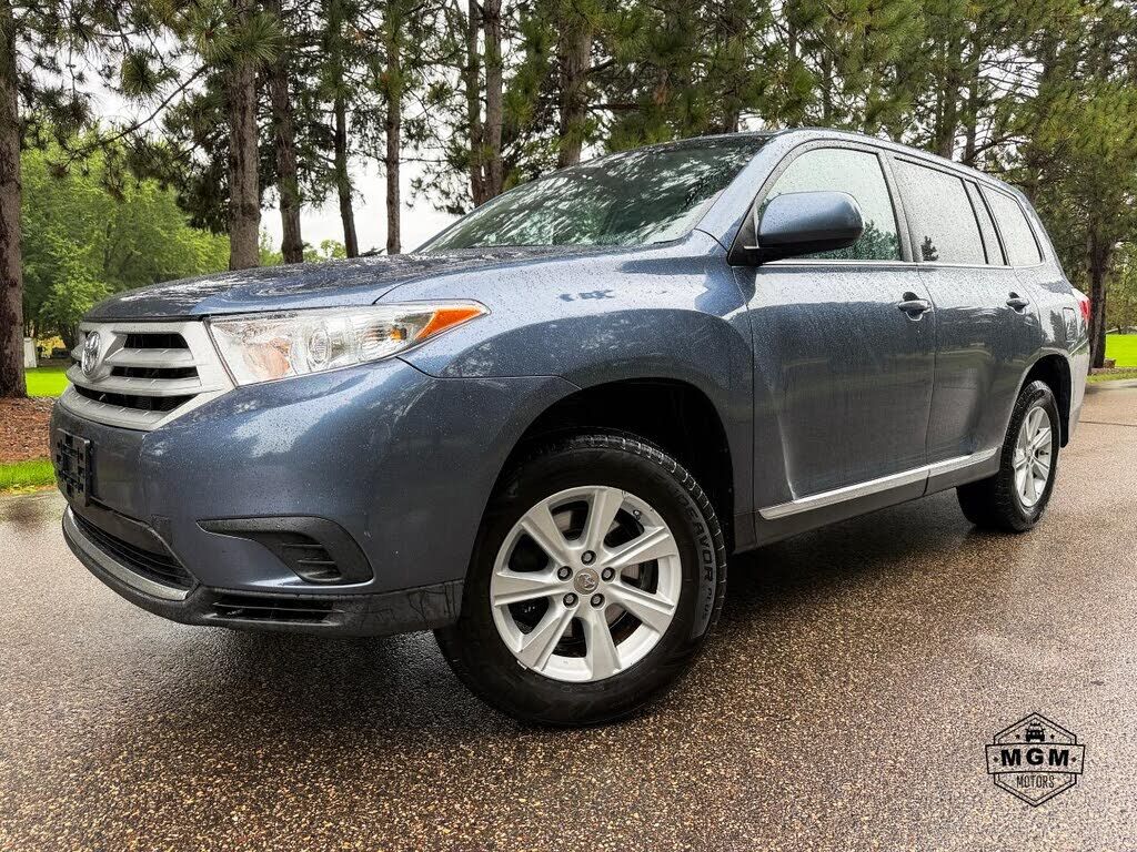 2013 TOYOTA Highlander