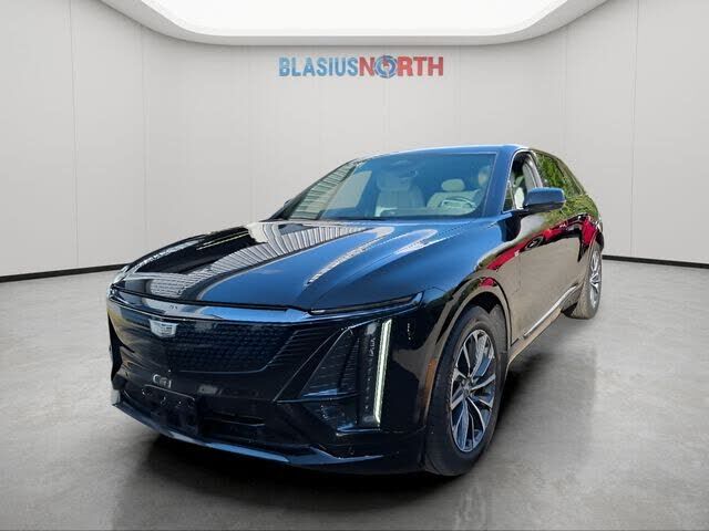 2024 CADILLAC Lyriq