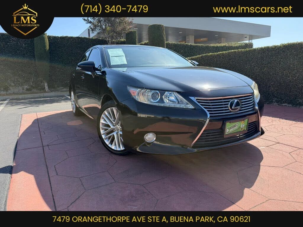 2013 LEXUS ES