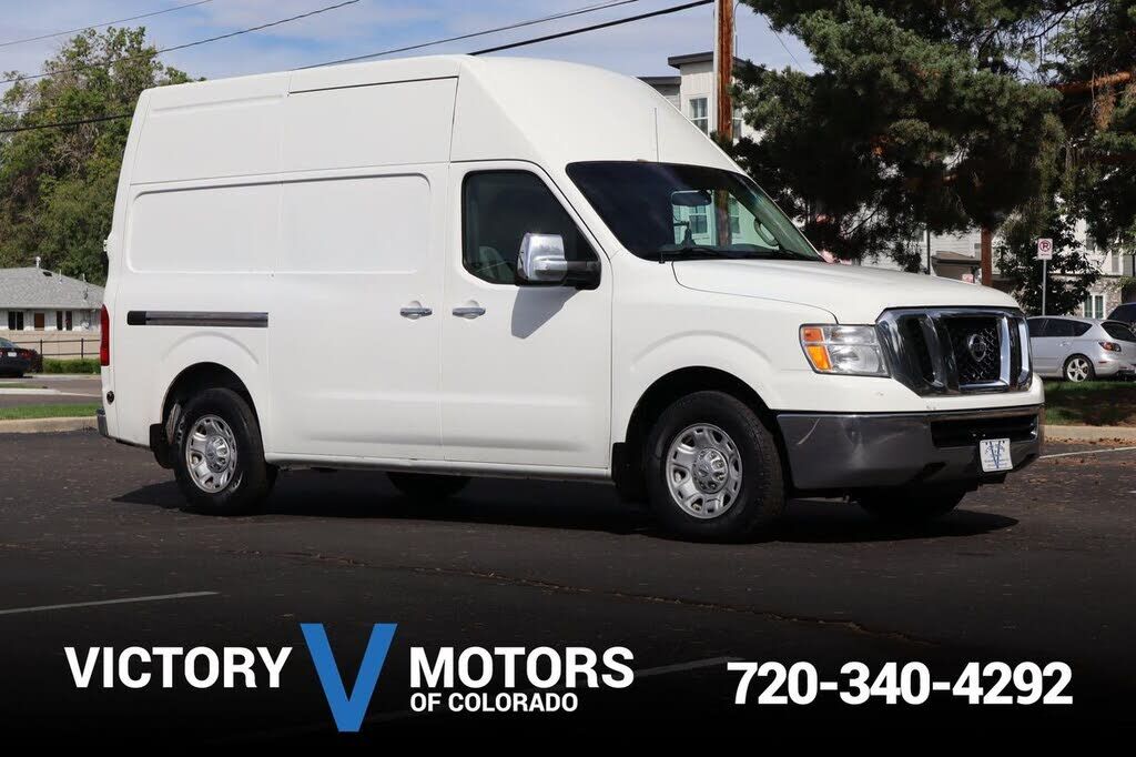 2012 NISSAN NV