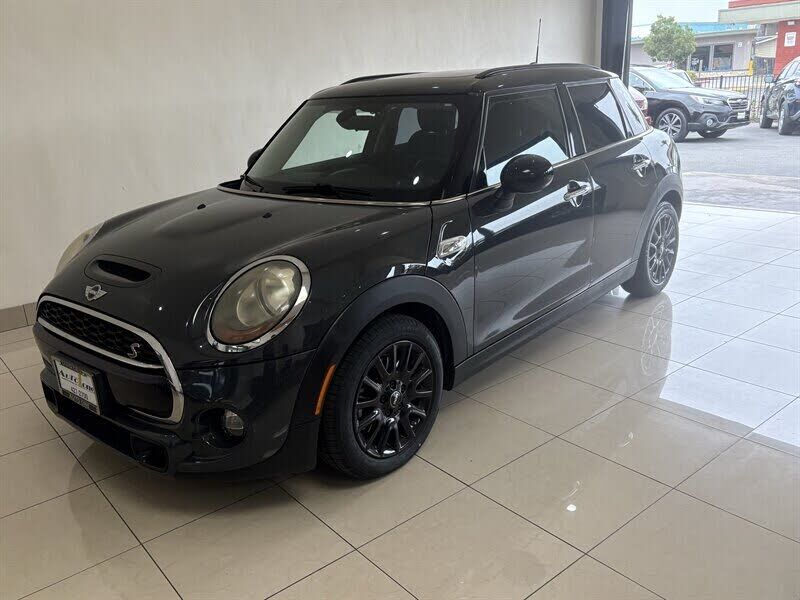 2017 MINI Hardtop