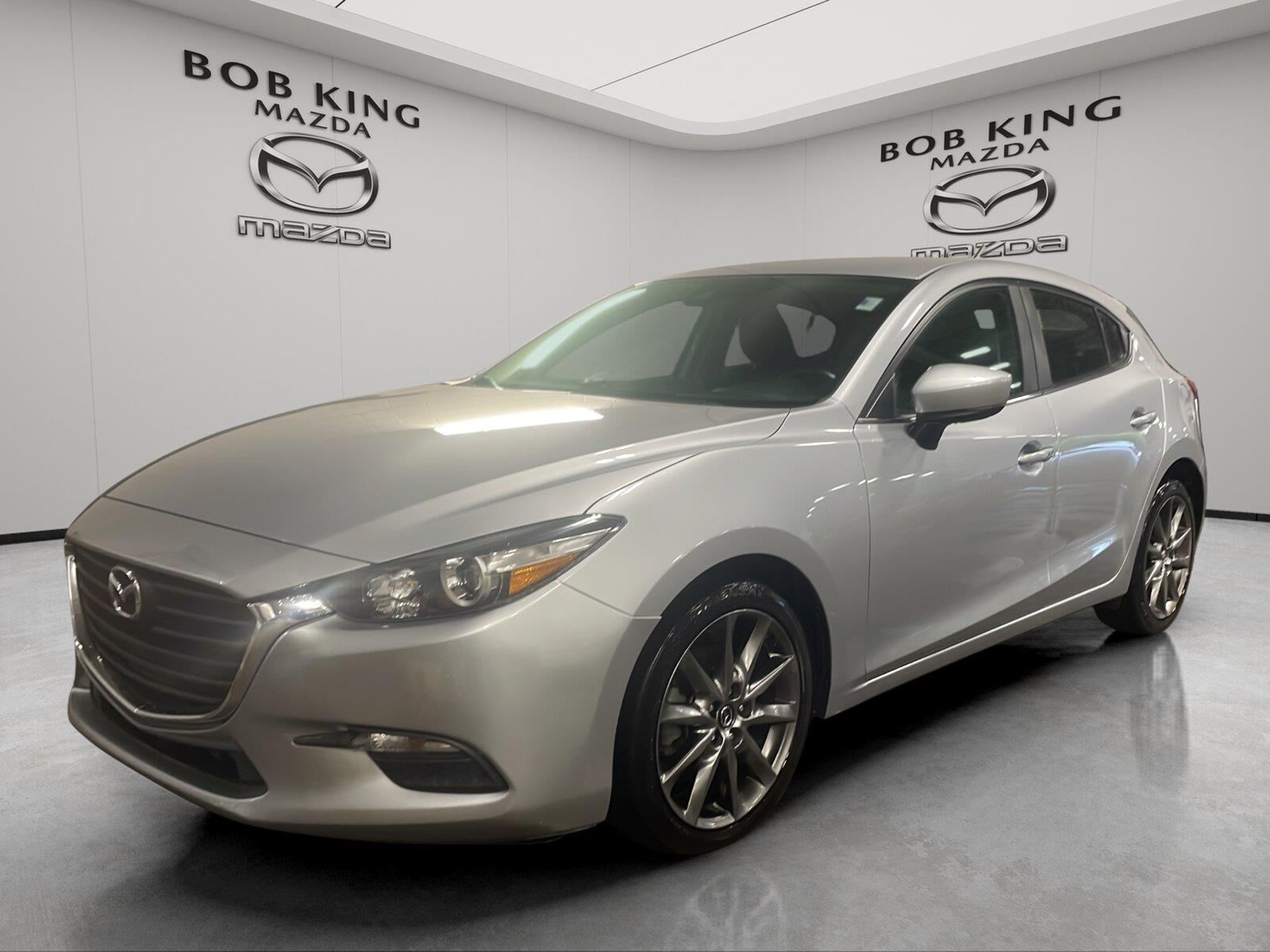 2018 MAZDA Mazda3