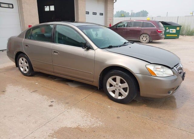 2003 NISSAN Altima