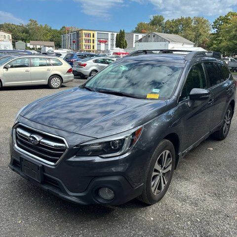 2018 SUBARU Outback