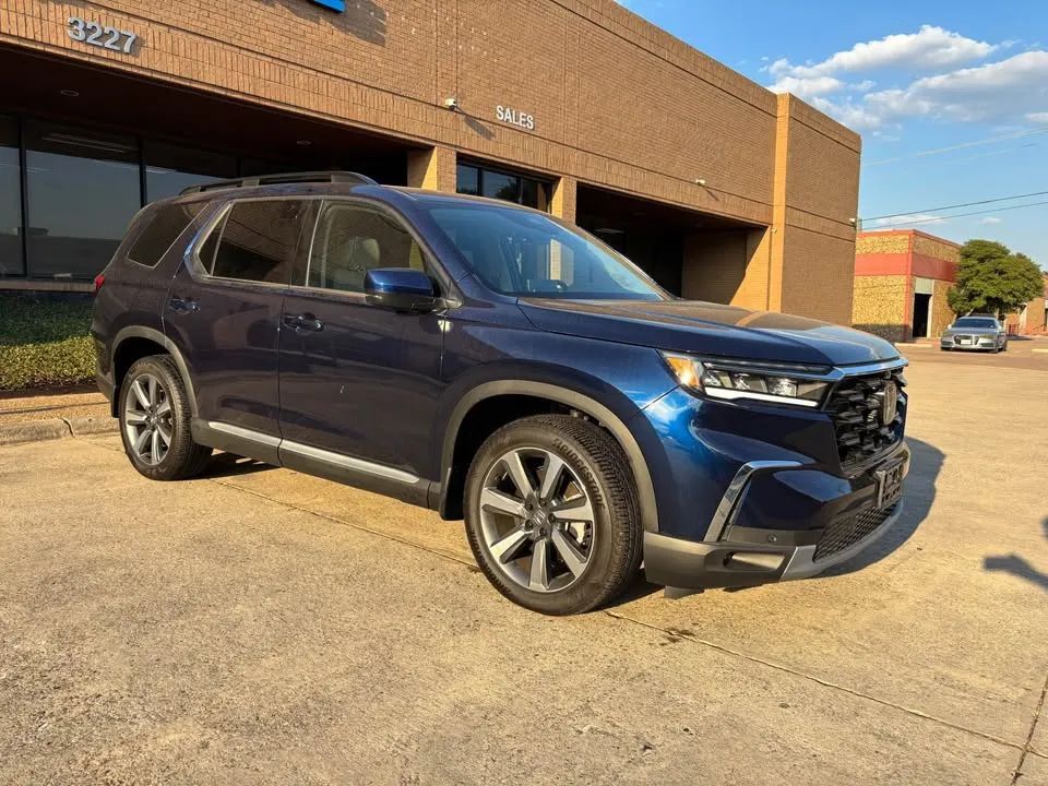 2025 HONDA Pilot