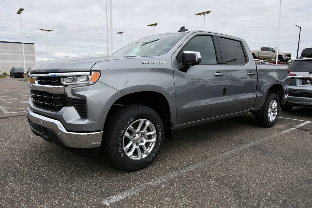 2026 CHEVROLET Silverado