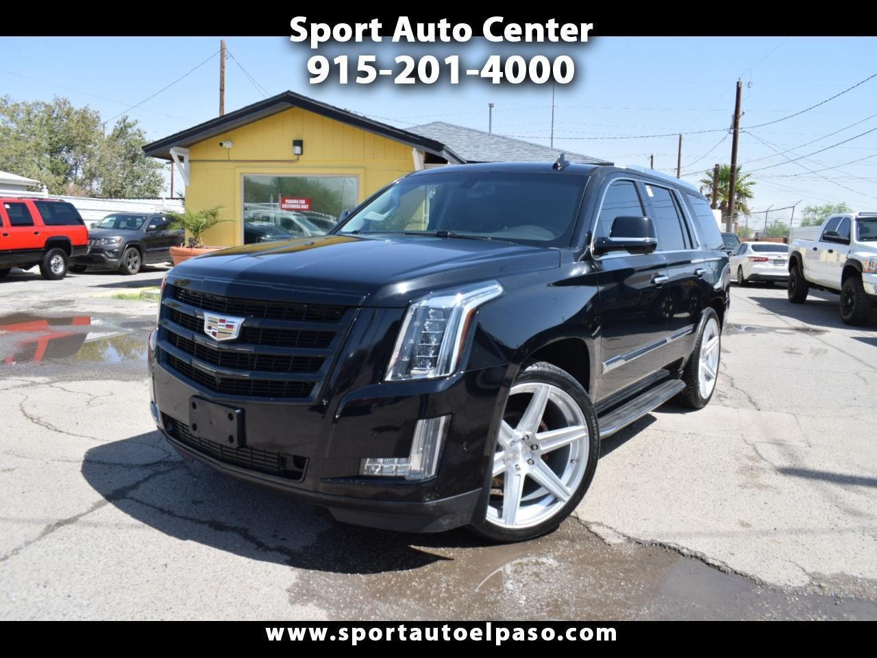 2017 CADILLAC Escalade