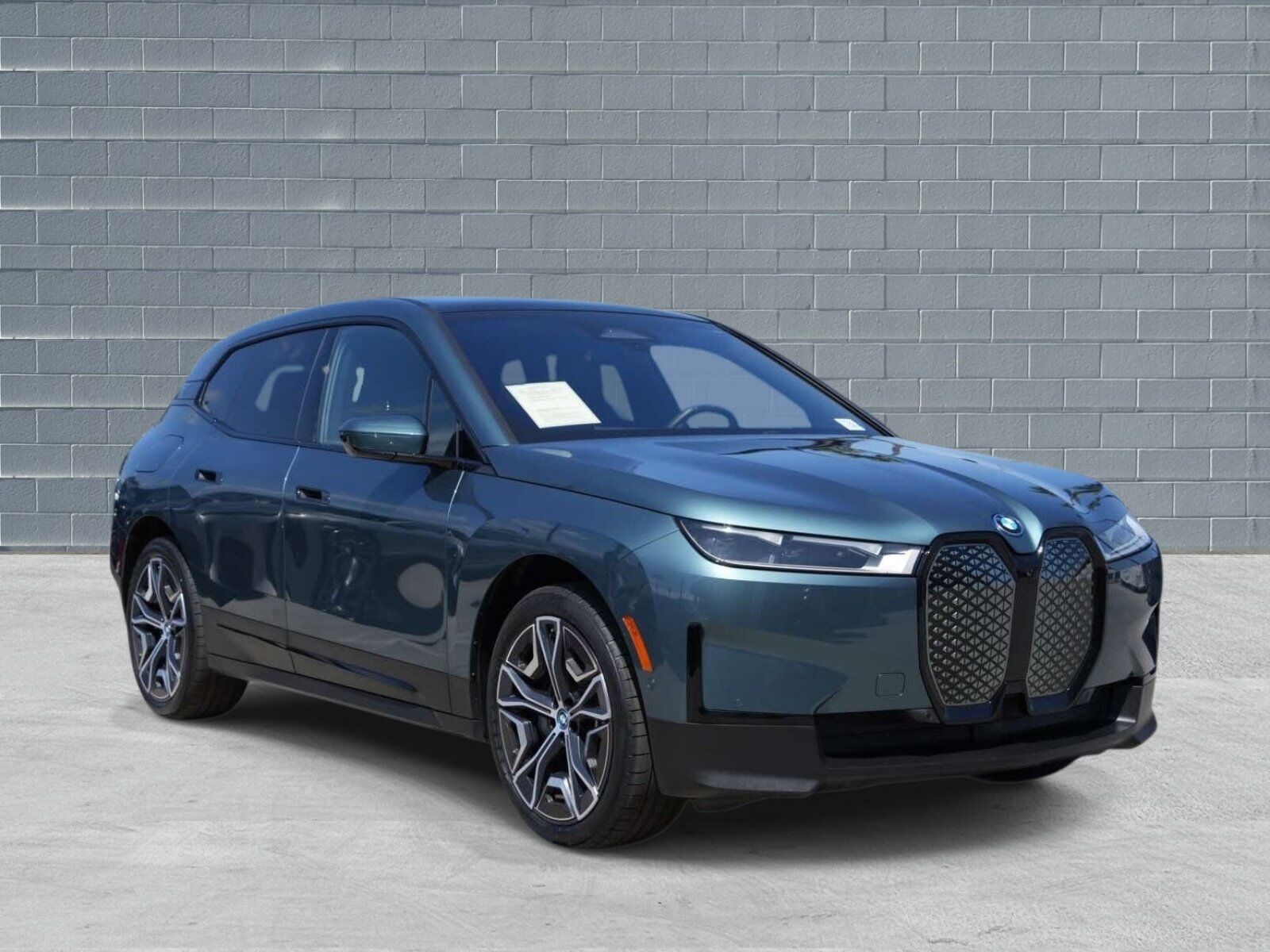 2024 BMW iX