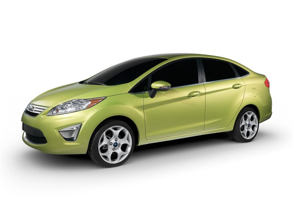 2013 FORD Fiesta