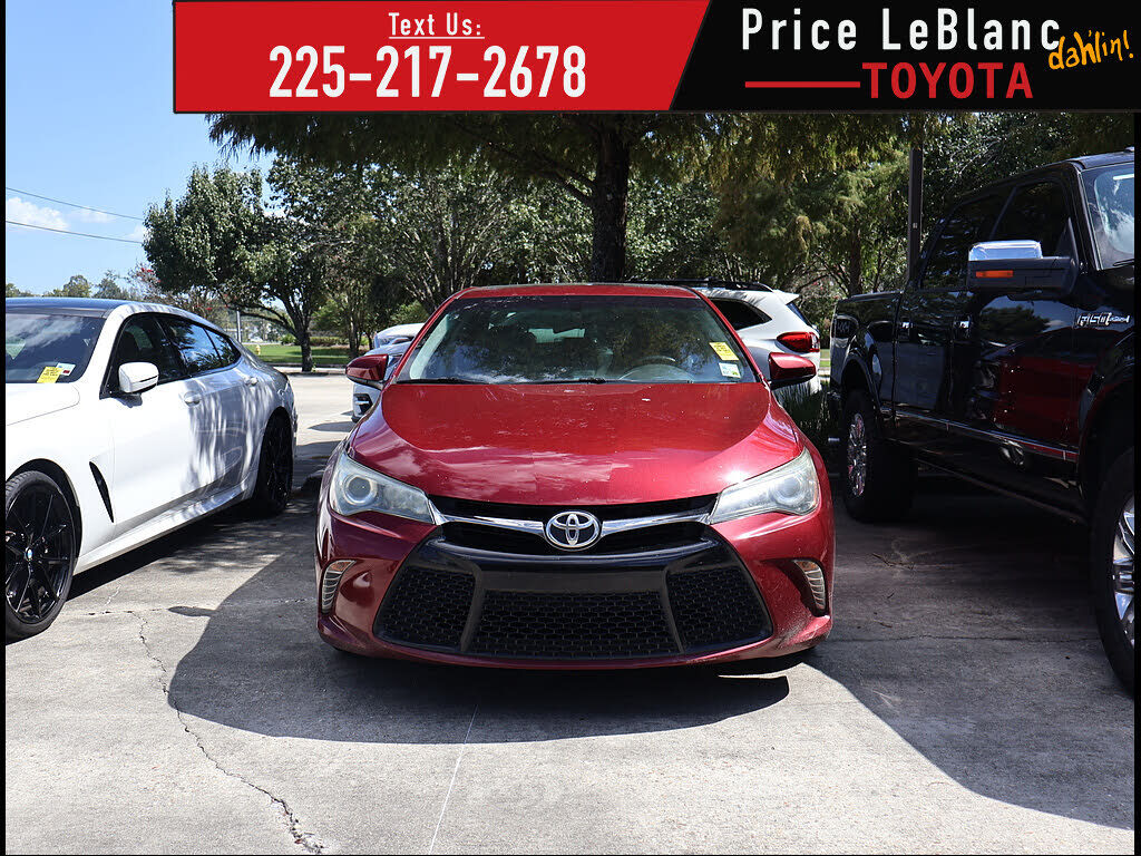 2016 TOYOTA Camry