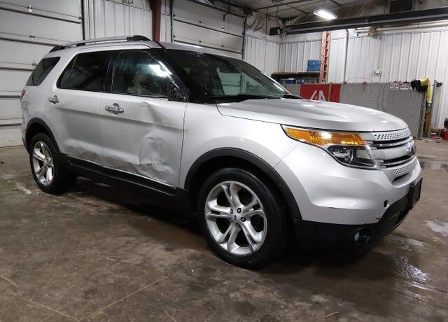 2013 FORD Explorer