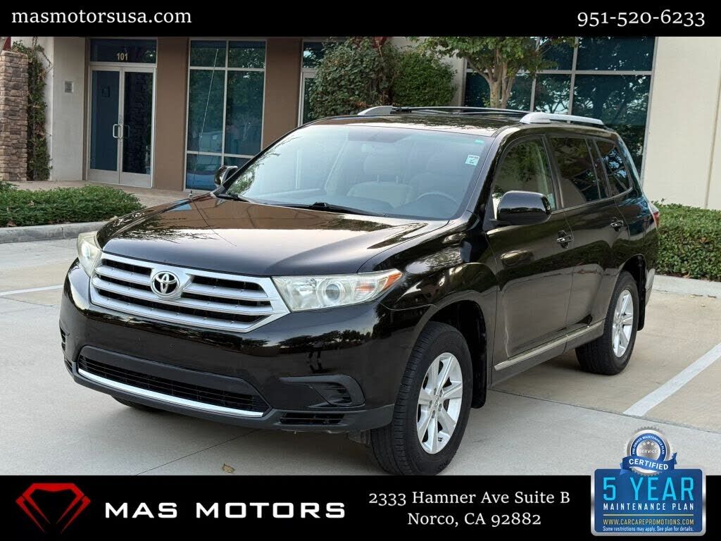 2011 TOYOTA Highlander