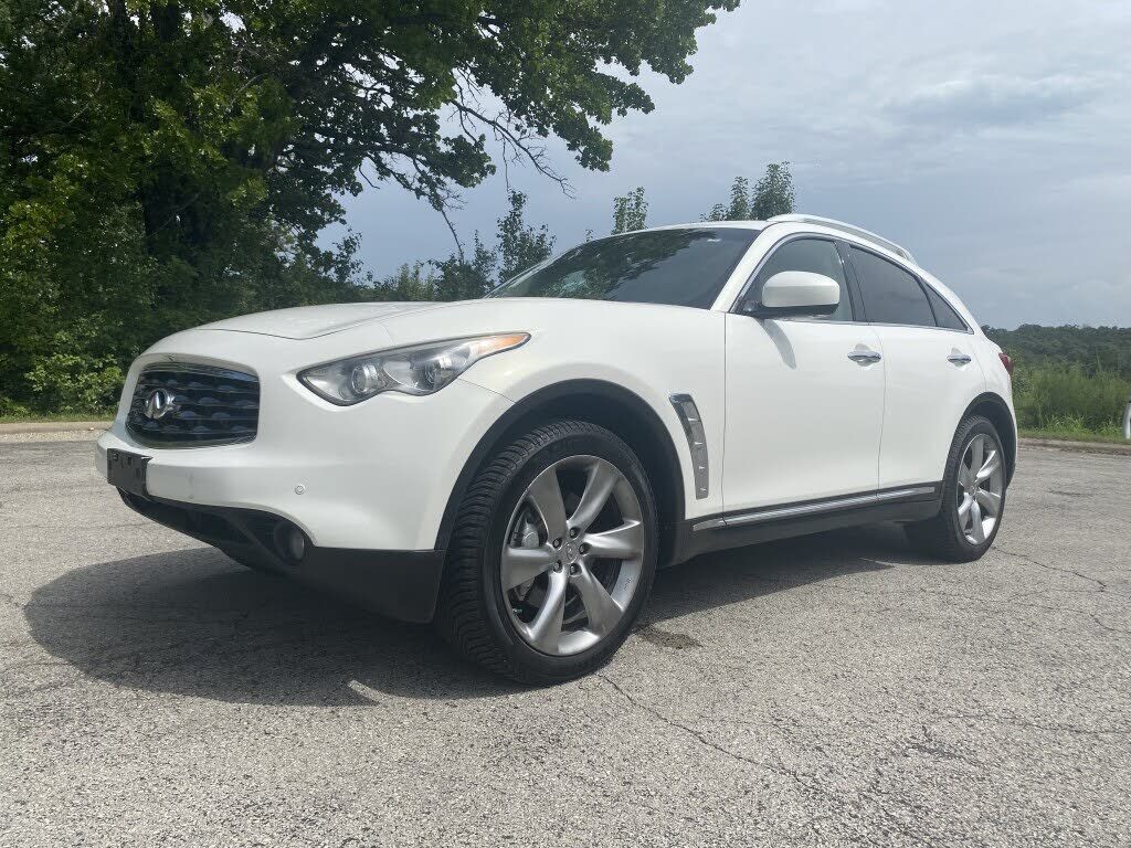 2011 INFINITI FX50