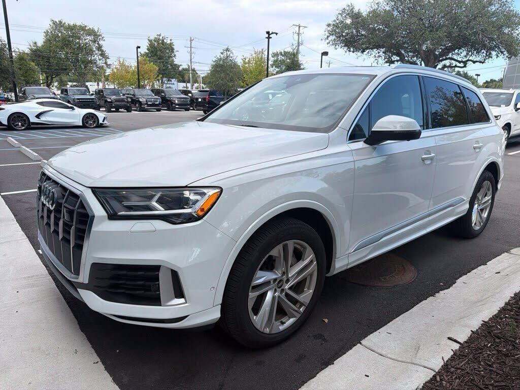2021 AUDI Q7