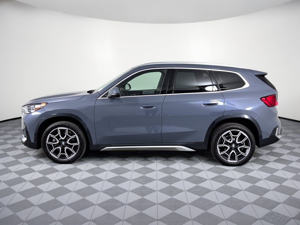 2025 BMW X1