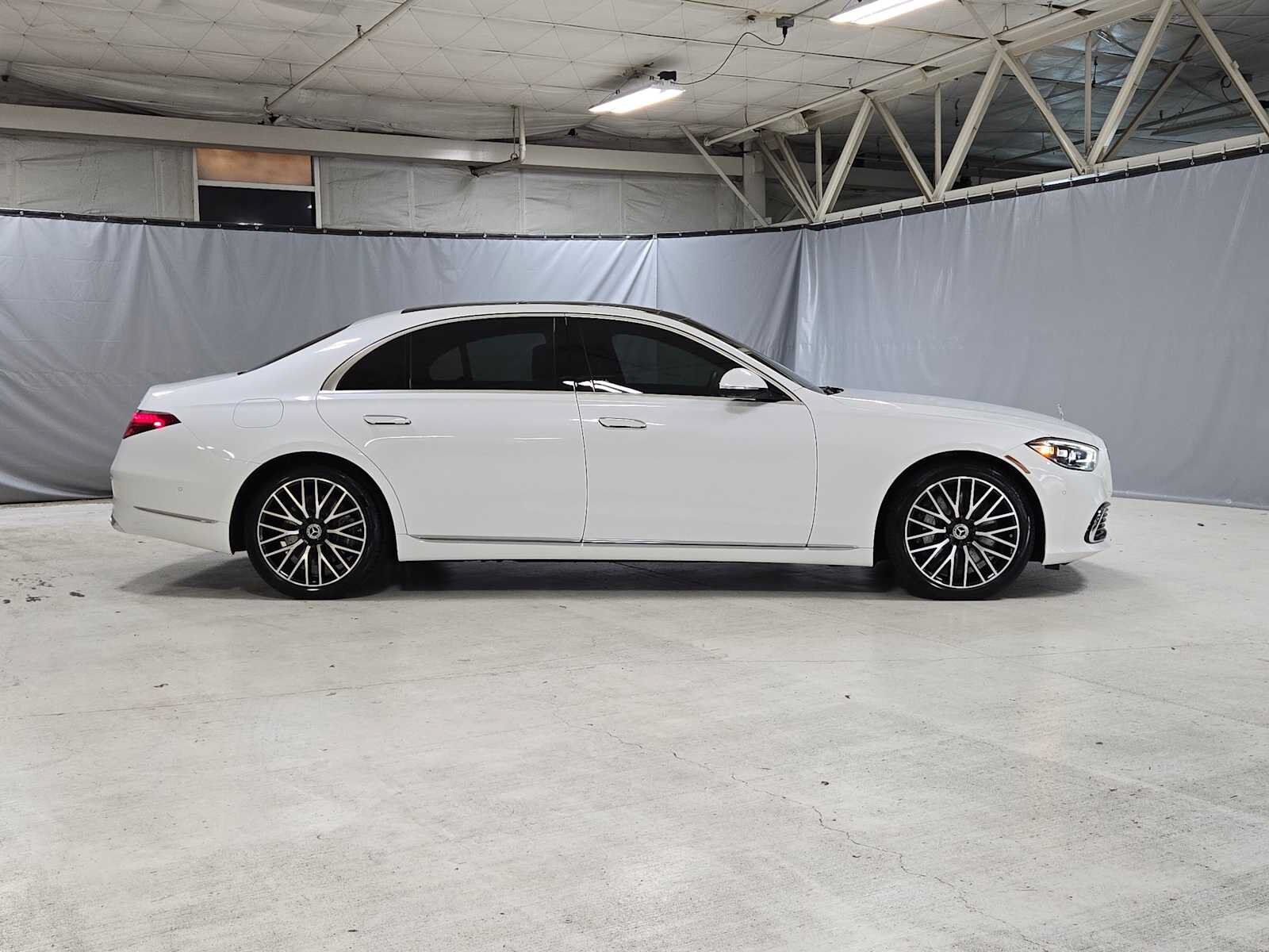 2025 Mercedes-Benz S-Class