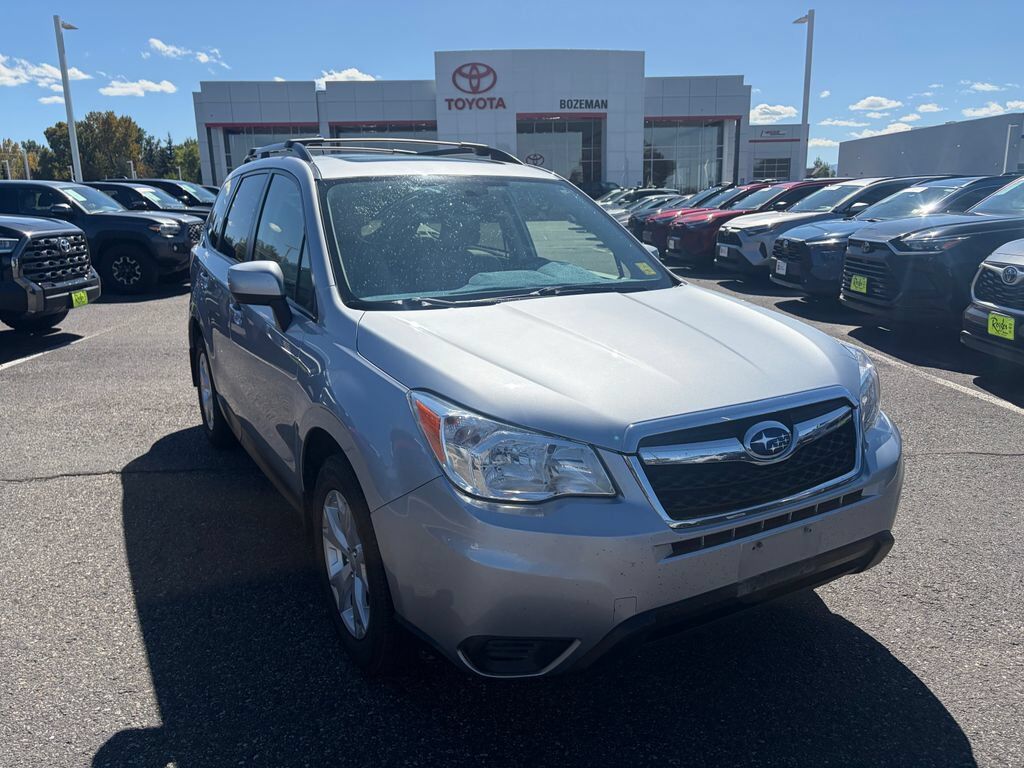 2015 SUBARU Forester