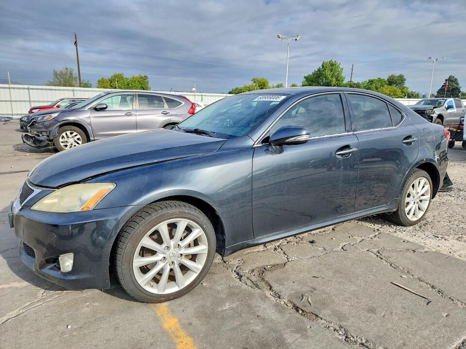 2009 LEXUS IS