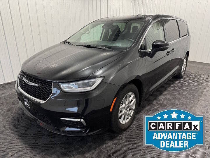 2023 CHRYSLER Pacifica