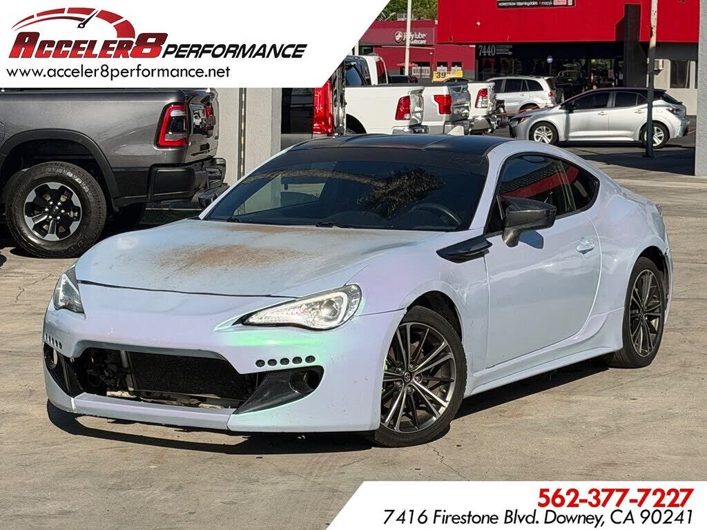 2015 TOYOTA Scion