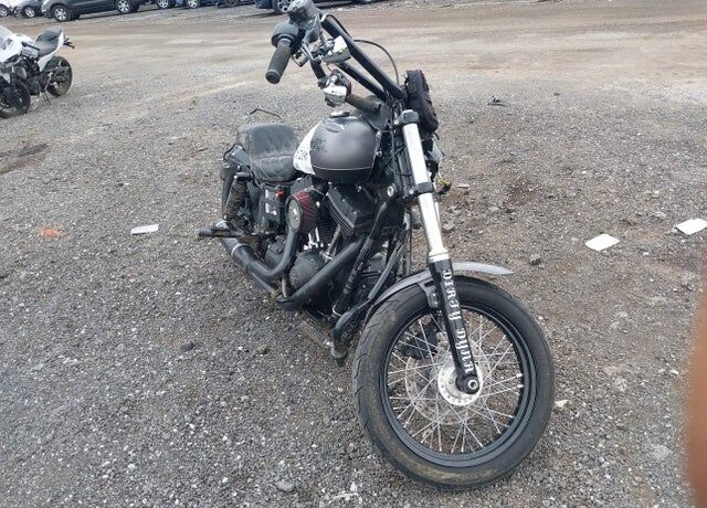 2017 HARLEY DAVIDSON FXDB103 / Dyna Street Bob