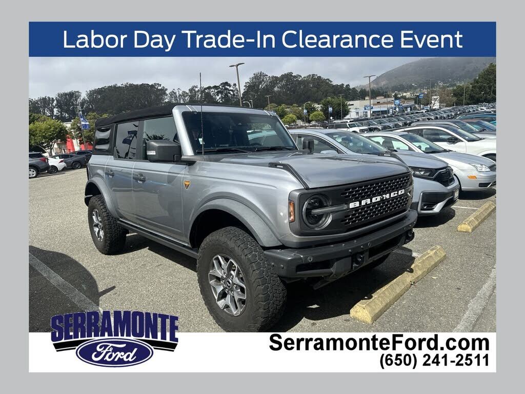 2021 FORD Bronco