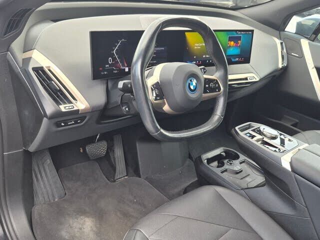 2024 BMW iX