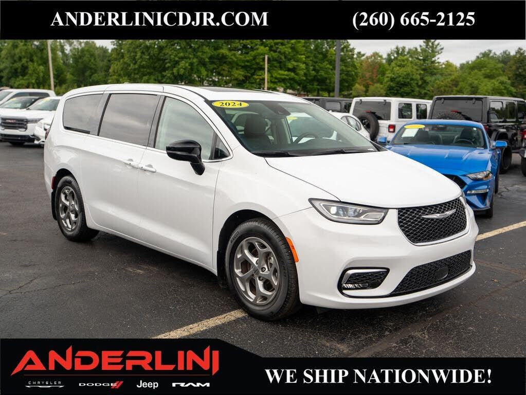 2024 CHRYSLER Pacifica