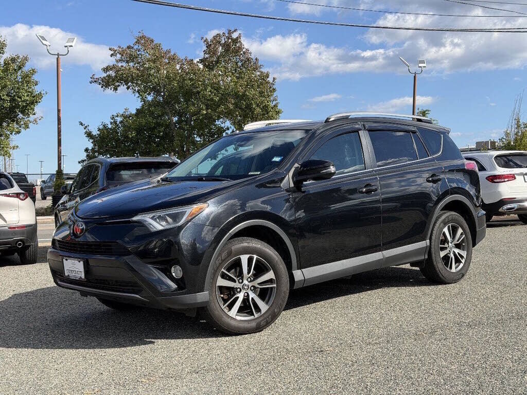 2017 TOYOTA RAV4