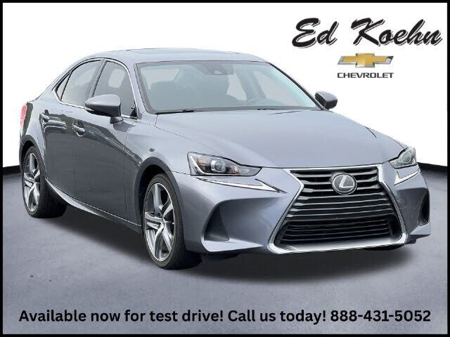 2018 LEXUS IS