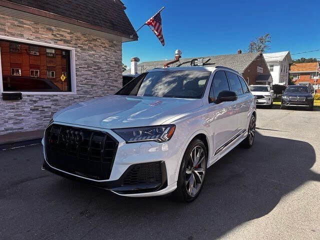 2023 AUDI SQ7
