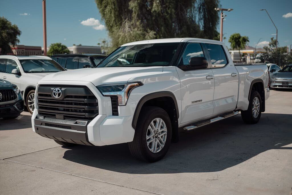 2025 TOYOTA Tundra