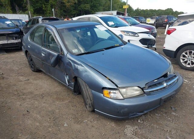1999 NISSAN Altima