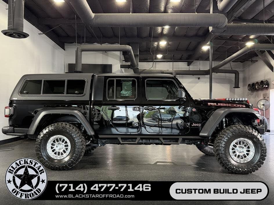 2024 JEEP Gladiator