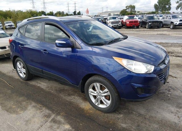 2012 HYUNDAI Tucson