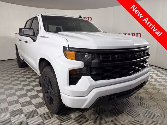 2024 CHEVROLET Silverado