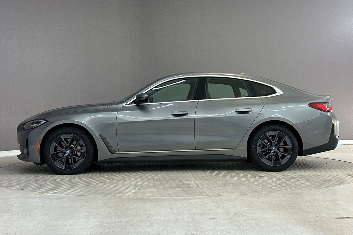 2024 BMW i4