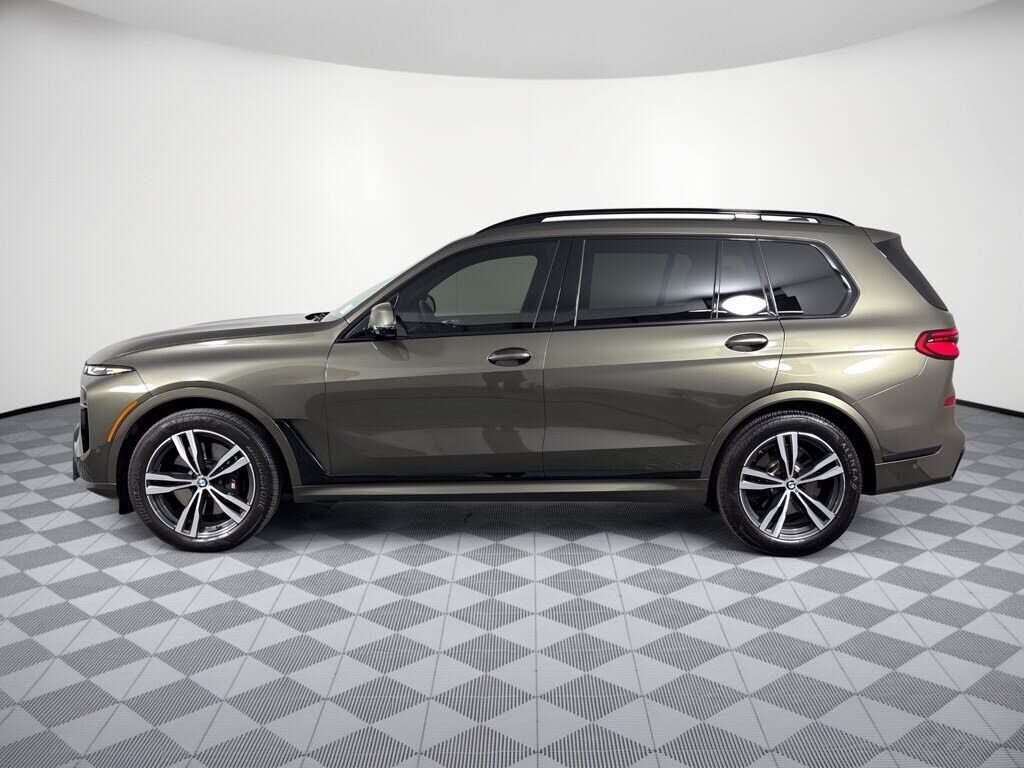 2024 BMW X7