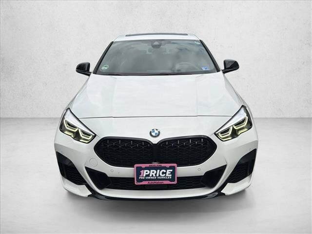 2022 BMW M235i