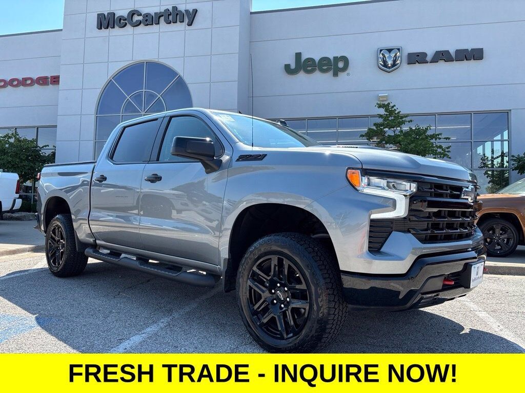 2025 CHEVROLET Silverado