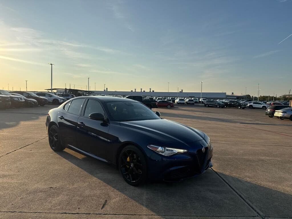 2021 ALFA ROMEO Giulia