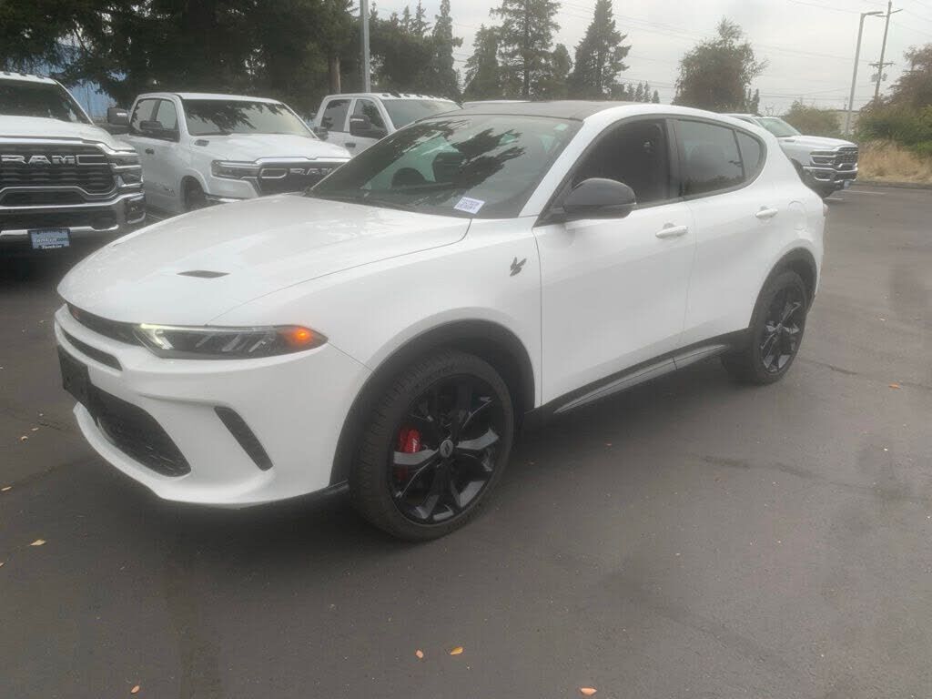 2024 DODGE HORNET