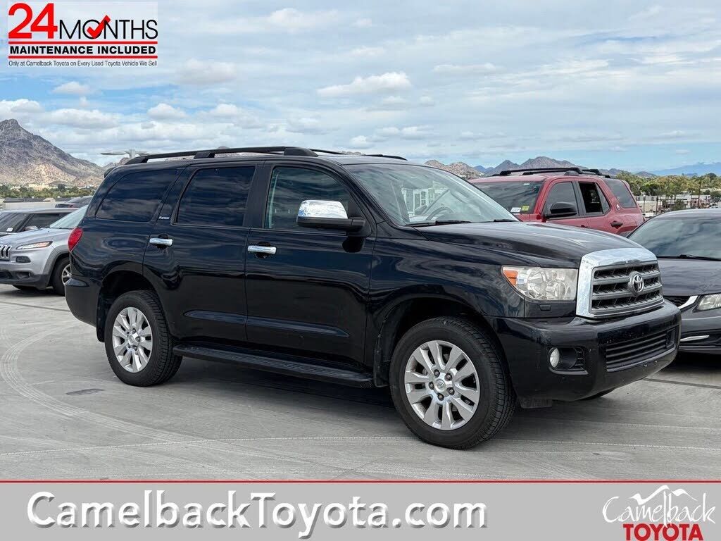 2013 TOYOTA Sequoia