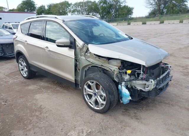 2017 FORD Escape