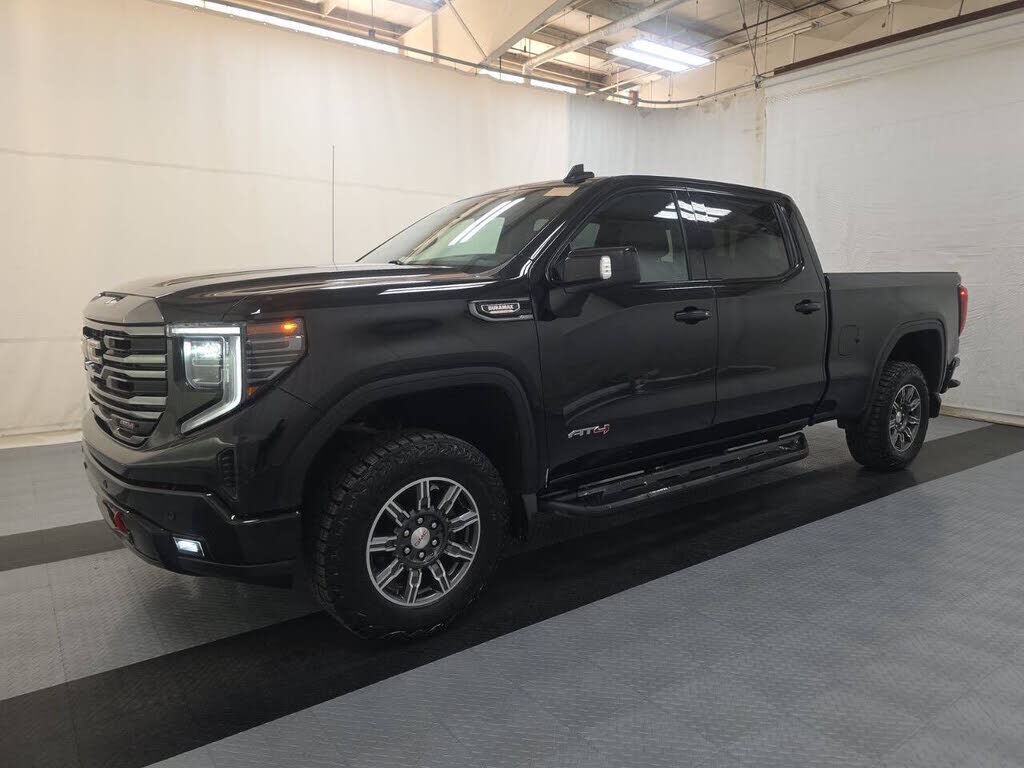 2024 GMC Sierra