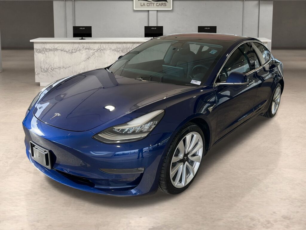2018 TESLA Model 3
