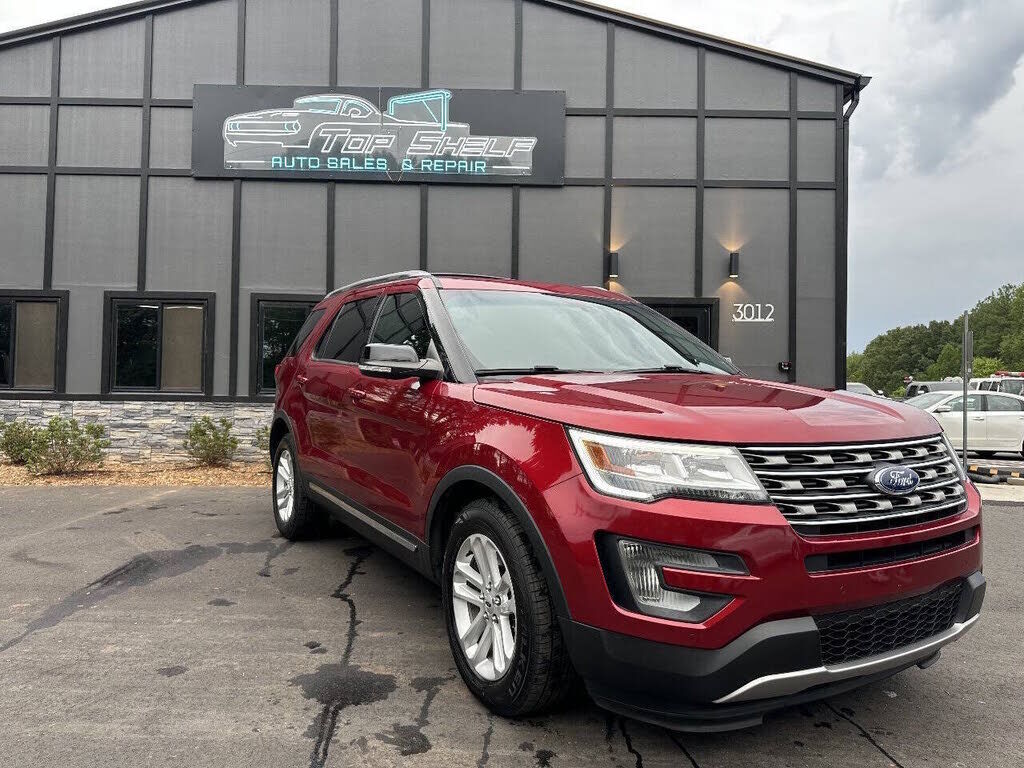 2016 FORD Explorer