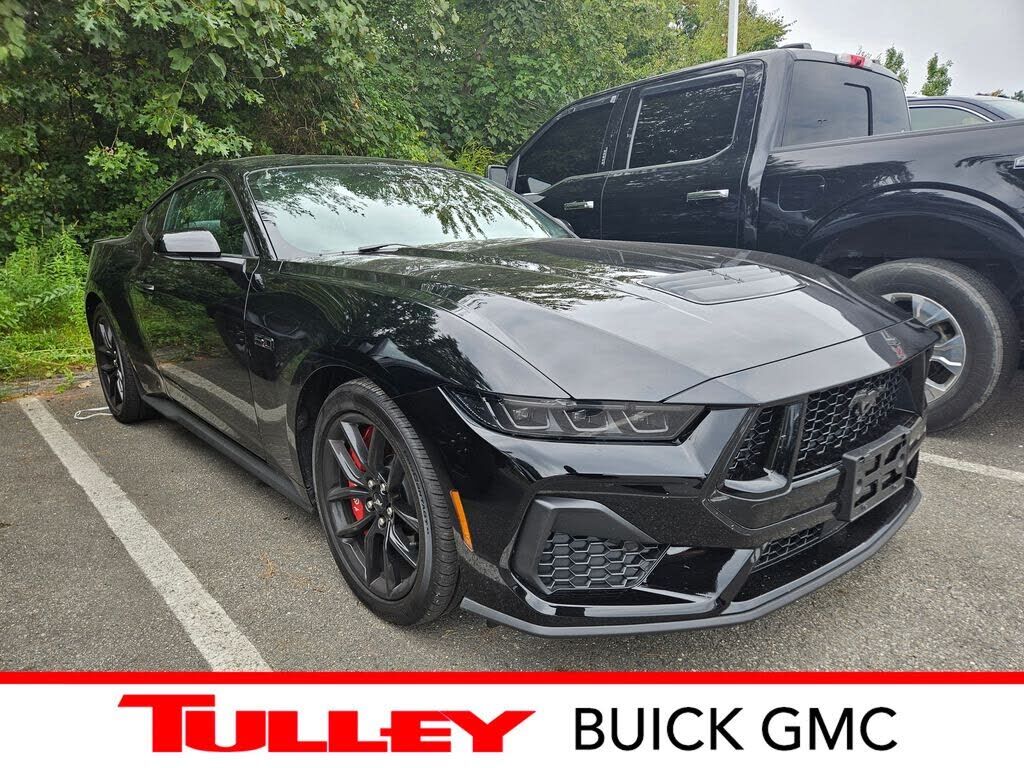 2025 FORD Mustang