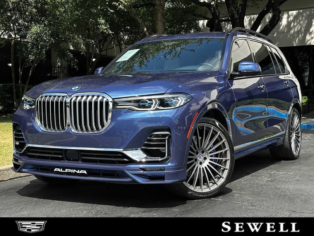 2022 BMW X7
