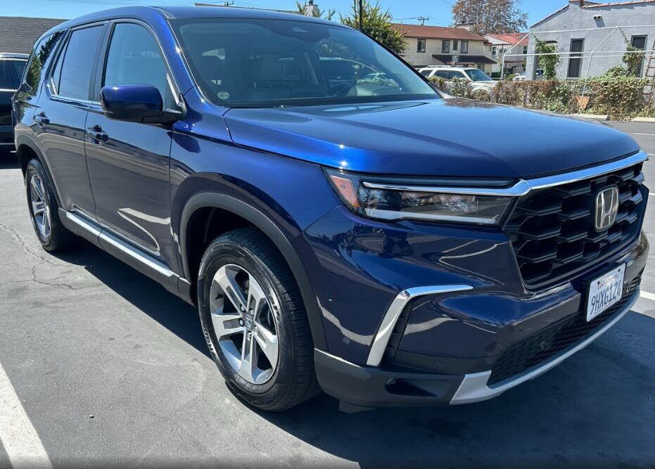 2023 HONDA Pilot